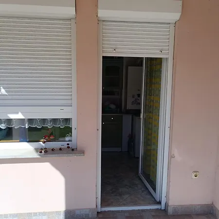 Valika Nyaraloja Balatonkersztur Apartment *