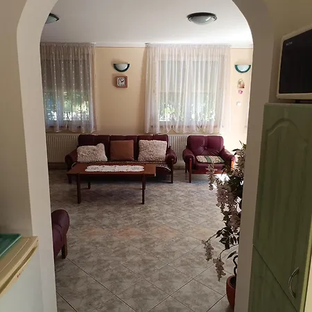 Apartment Valika Nyaraloja Balatonkersztur