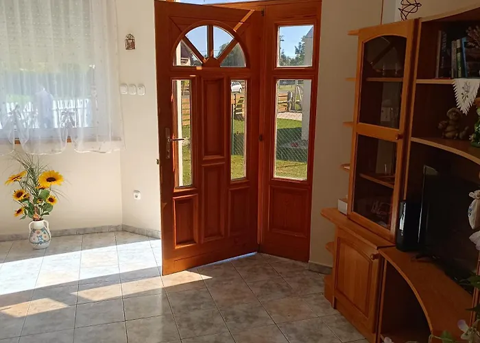 Apartament Valika Nyaralója Balatonkersztúr